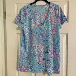 Lilly Pulitzer Etta V Neck Blue Ibiza Now You See Me Top